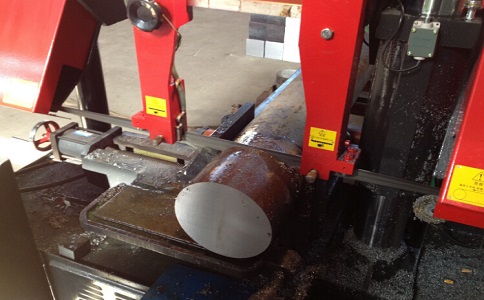 蓝山卧式带锯床加工时出现明显振荡如何排查？